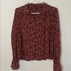 Lightweight fall floral blouse. Button up/ collar.